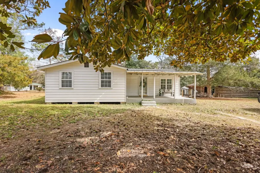 120 Carter Street, Jesup, GA 31545 - #1