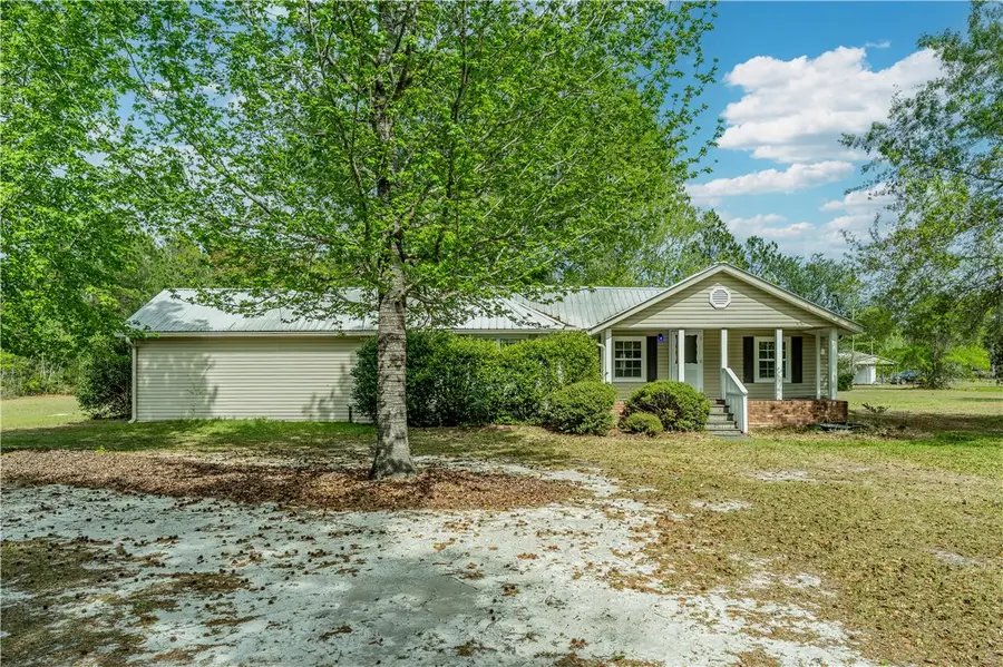 584 Knox Street, Nahunta, GA 31553 - #2