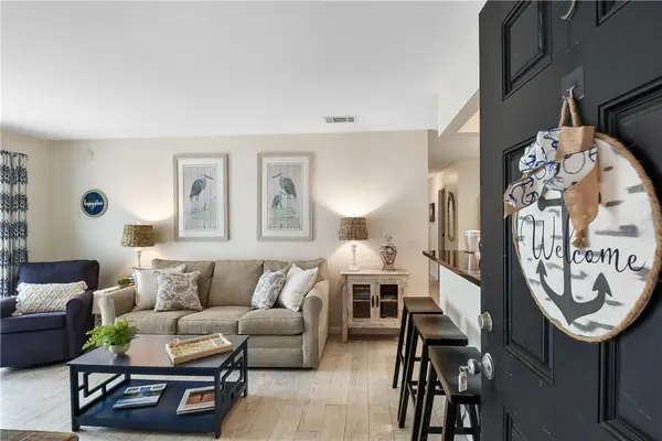 850 Mallery Street #5E, St Simons Island, GA 31522