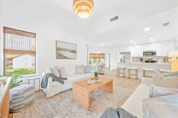 512 Harbour Oaks Drive, St Simons Island, GA 31522