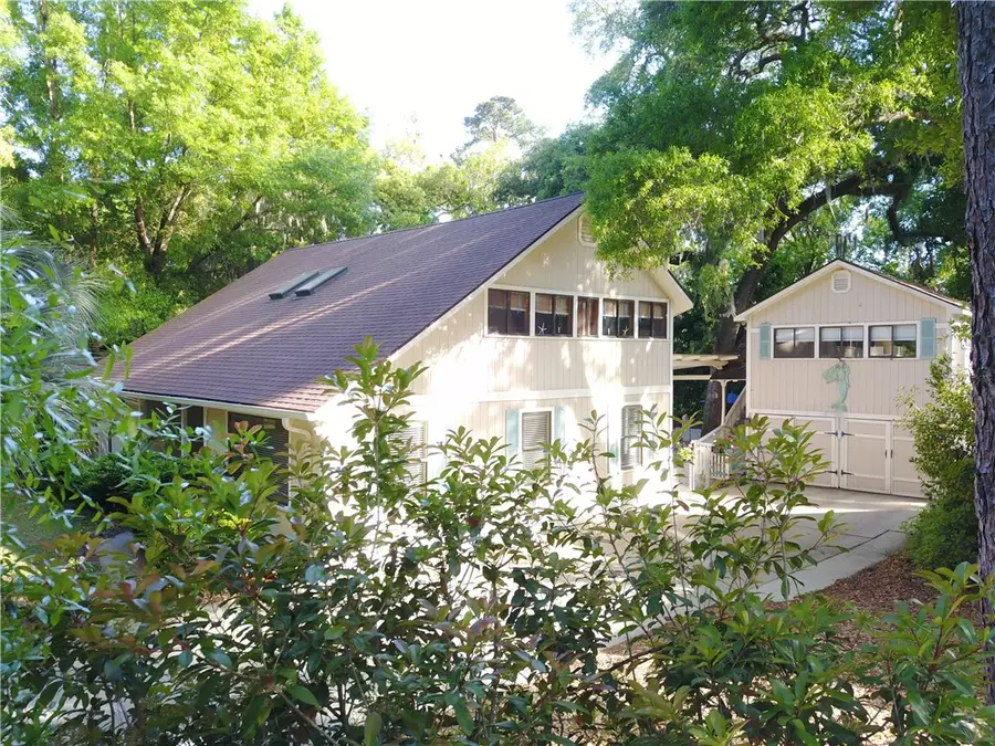 409 Pine Street, Saint Simons Island, GA 31522 - #3