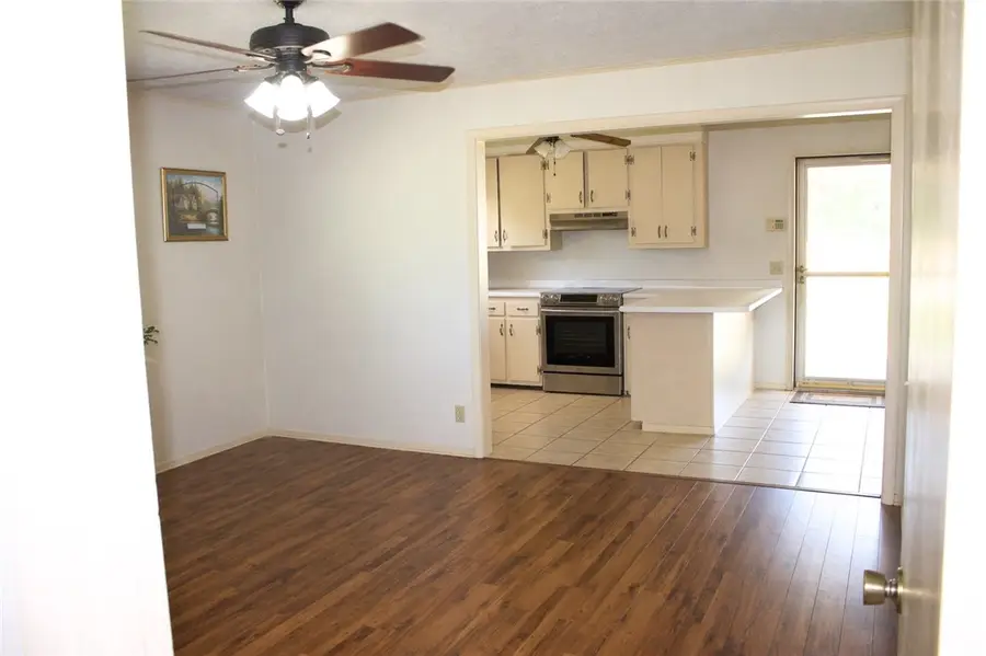3715 Memorial Drive, Waycross, GA 31503 - #3