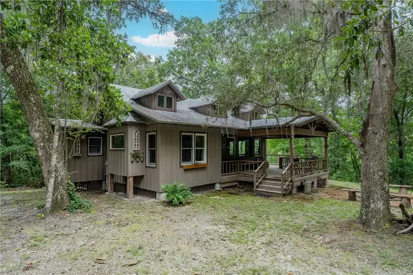 1360 Douglas Fish Camp Road, White Oak, GA 31568