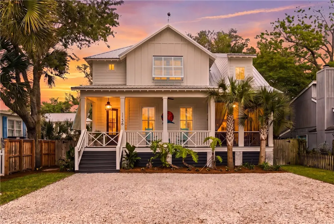 1136 Peachtree Street, Saint Simons Island, GA 31522 - #1