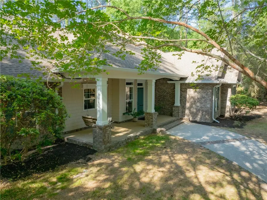 811 Kentland Drive, Waycross, GA 31503 - #3