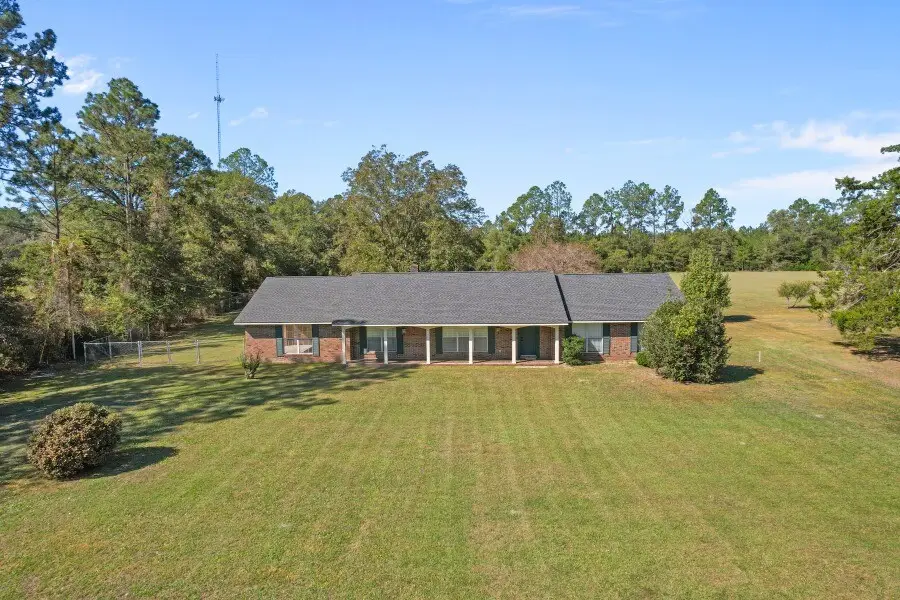 1602 Smith Road, Waycross, GA 31503 - #2