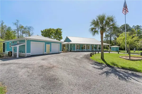 6370 Dover Bluff Road, Waverly, GA 31565