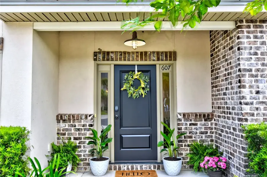 607 Mariners Circle, Saint Simons Island, GA 31522 - #2