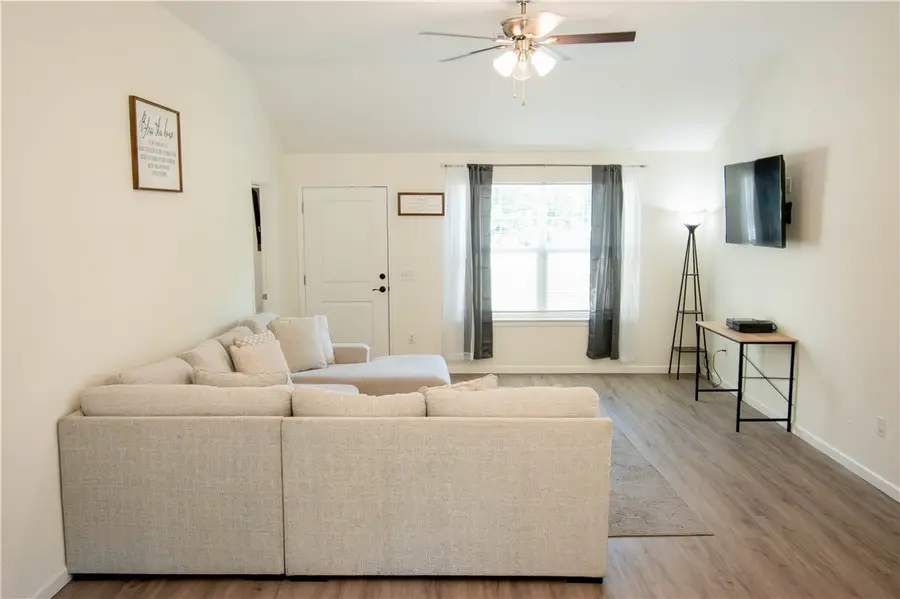 727 Bluff Road, Jesup, GA 31545 - #2