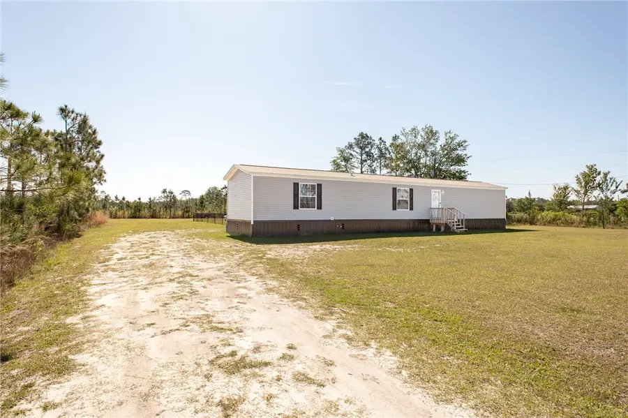 4121 Manor Millwood S Road, Waycross, GA 31503 - #3
