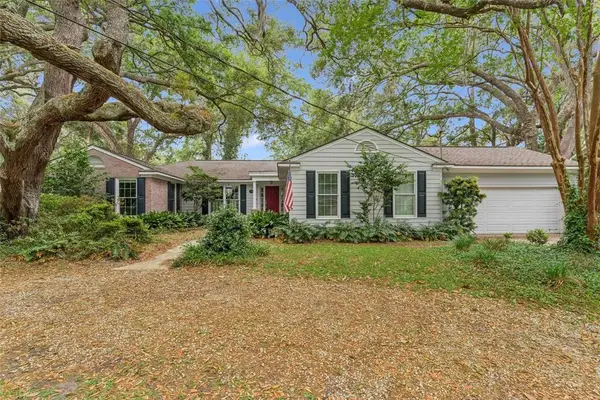 211 Wymberly Road, St Simons Island, GA 31522