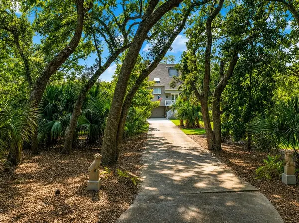 207 Military Road, St Simons Island, GA 31522