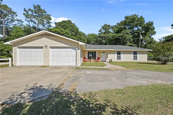 436 Killingsworth Road, Jesup, GA 31545