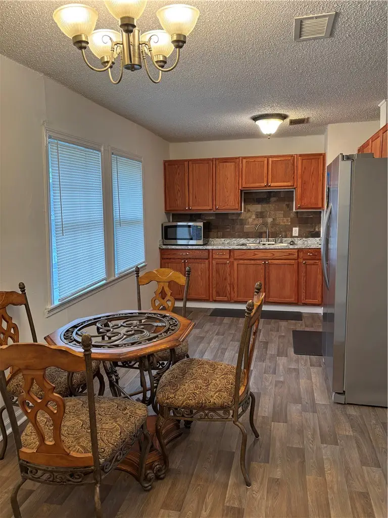 2263 Pinewood Drive, Brunswick, GA 31520 - #3