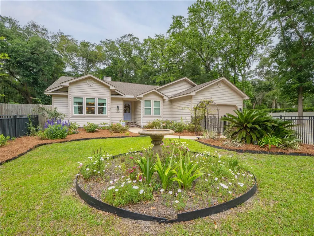 1170 W Shore Drive W, Brunswick, GA 31523 - #1