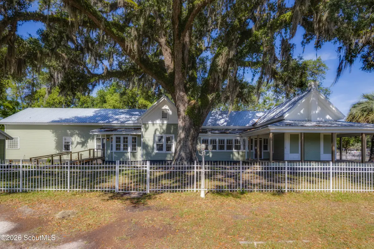 290 E King Avenue, Kingsland, GA 31548 - #1