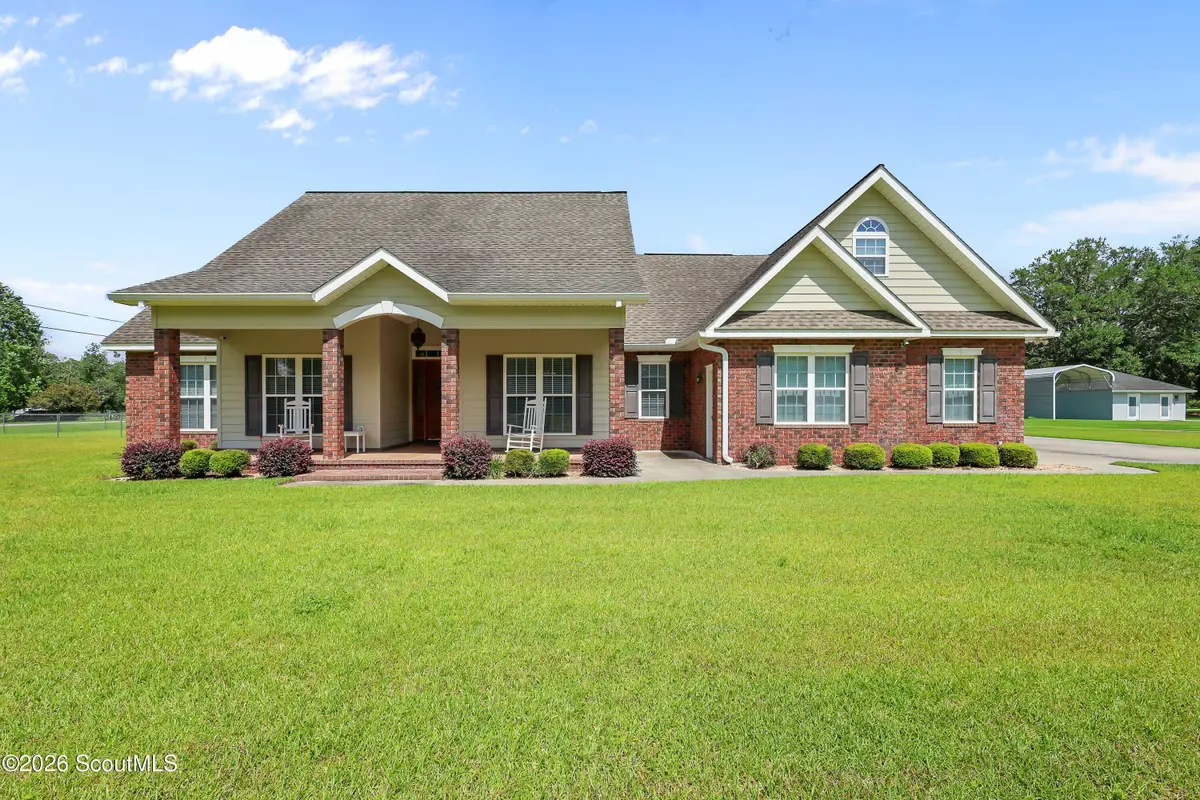 5560 Tara Rd, Waycross, GA 31503 - #1