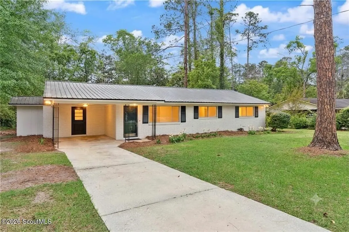 147 Greenwood Street, Jesup, GA 31545 - #1