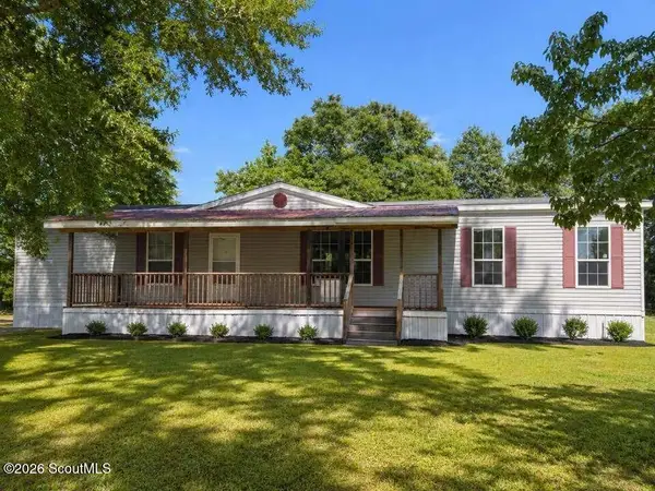 47 Yellow Pine Road, Jesup, GA 31545