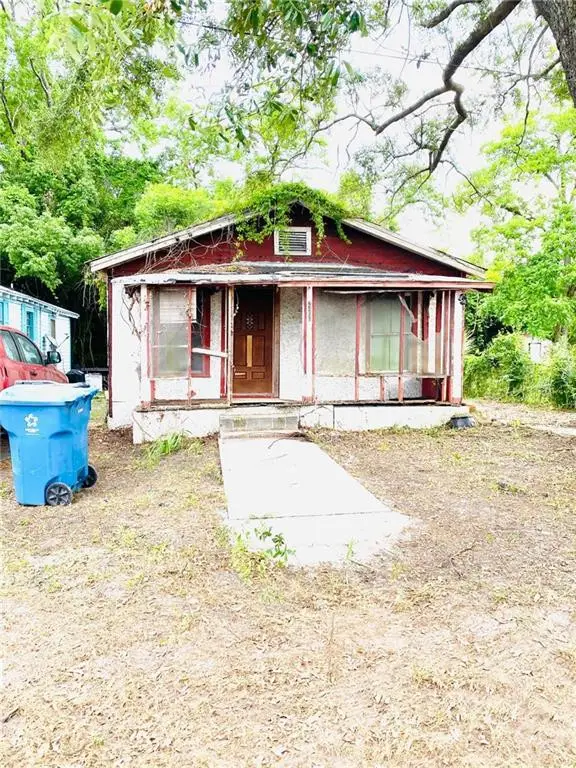 2406 Gordon Street, Brunswick, GA 31520 - #1