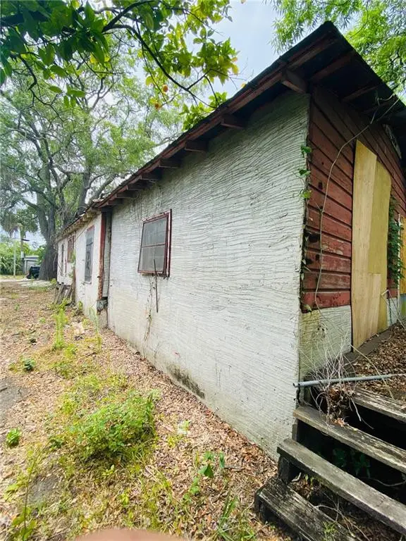 2406 Gordon Street, Brunswick, GA 31520 - #3