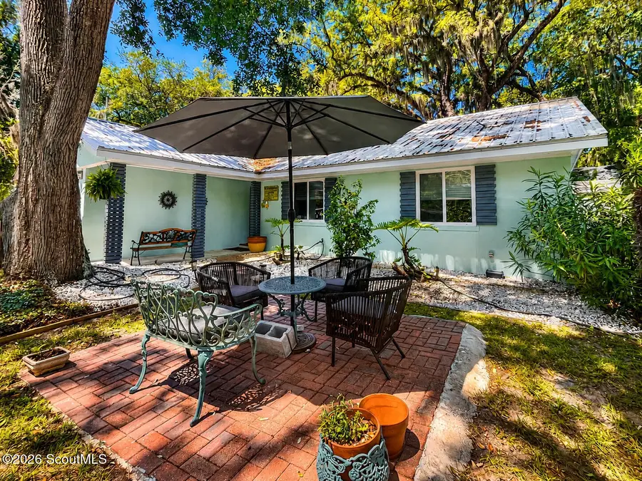 207 Broadway Street, Saint Simons Island, GA 31522 - #3