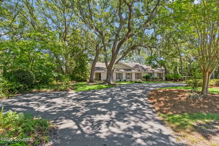 1402 S Windward Drive, Saint Simons Island, GA 31522 - #2