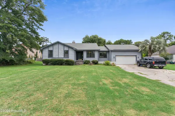 205 Twin Lakes Drive, Brunswick, GA 31525