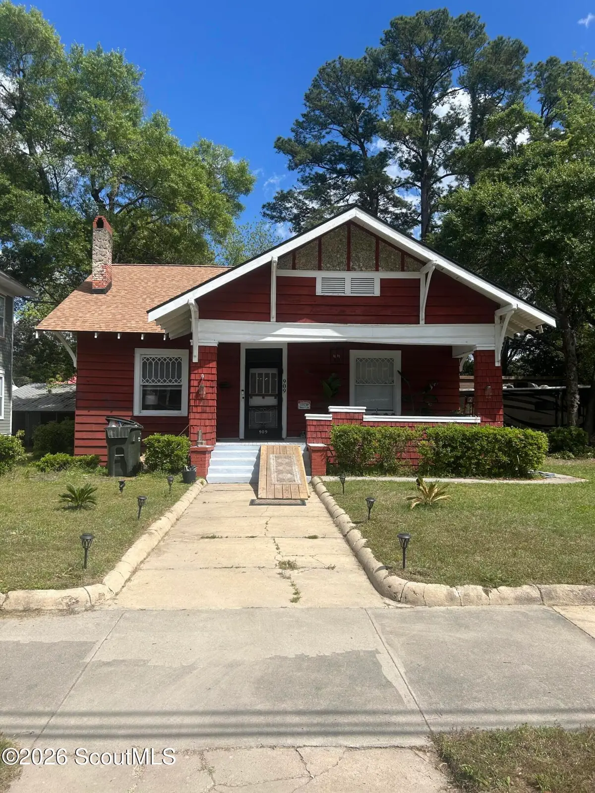 909 Gilmore Street, Waycross, GA 31501 - #1