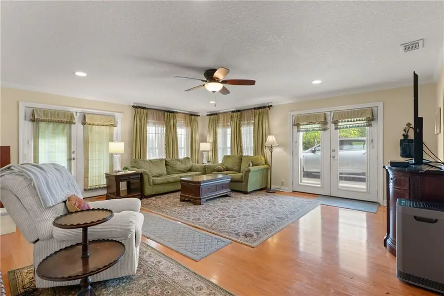 1001 Poppell Drive, Darien, GA 31305 - #3