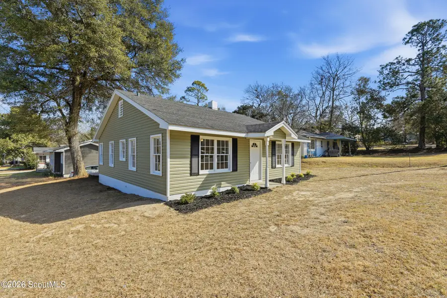318 Peachtree Circle, Sylvania, GA 30467 - #2