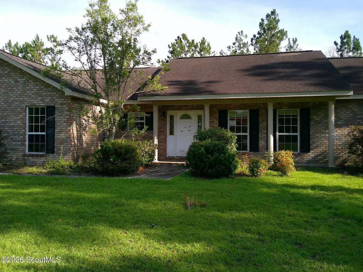 586 Corey Street, Baxley, GA 31513 - #1