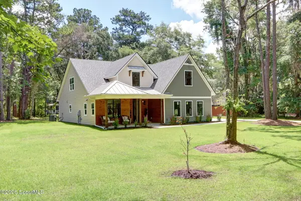 45 Dutchman's Cove Road, Midway, GA 31320