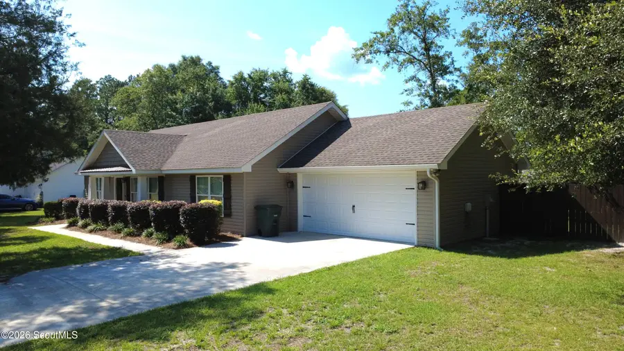 204 Devonwood Drive, Jesup, GA 31546 - #2