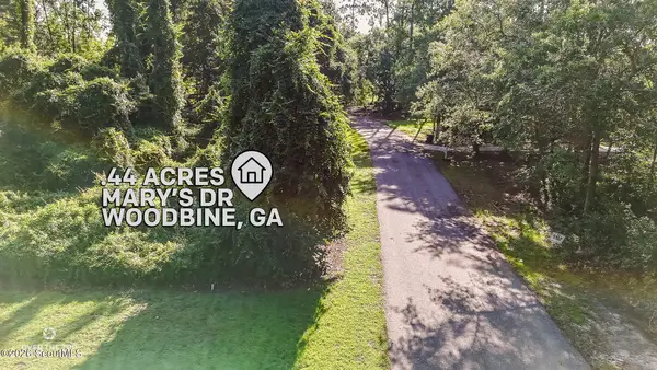 81 Mary's Drive, Woodbine, GA 31569