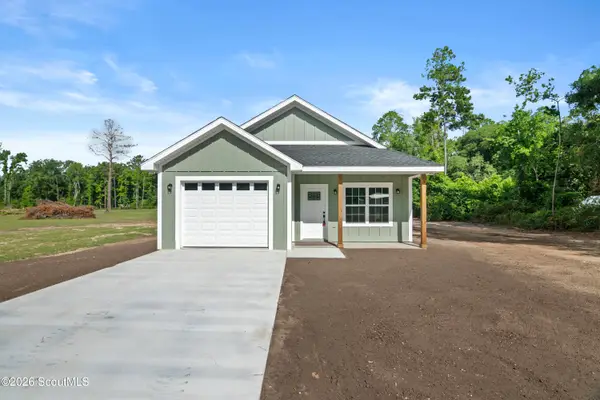 93 Riverside Drive, Jesup, GA 31545
