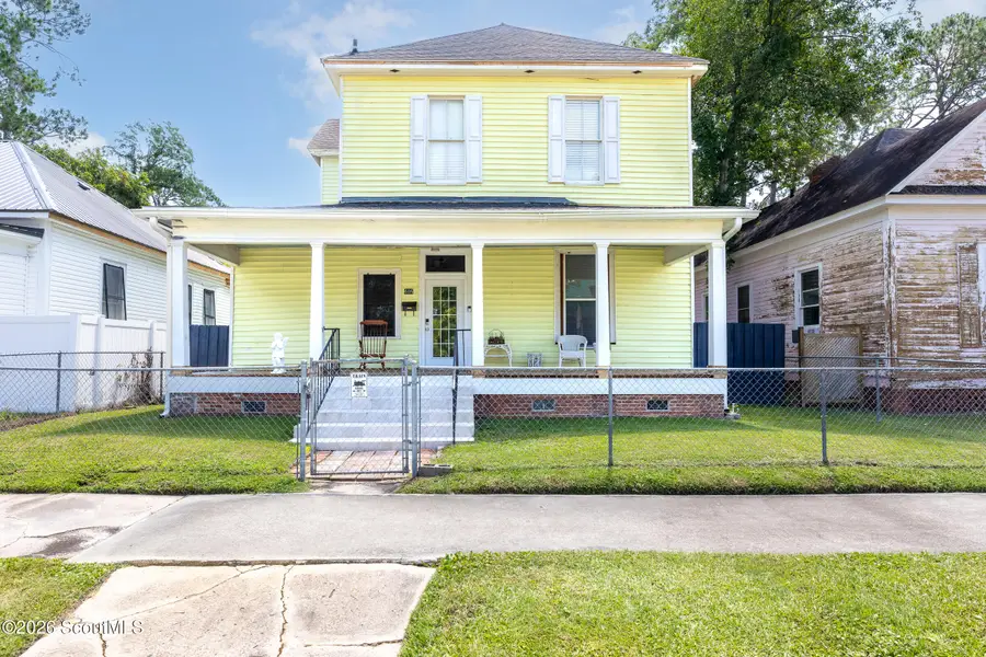 608 Ware Street, Waycross, GA 31503 - #2