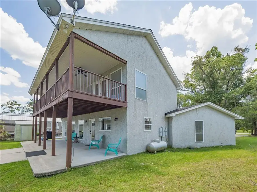 54 East Avenue, Waverly, GA 31565 - #3