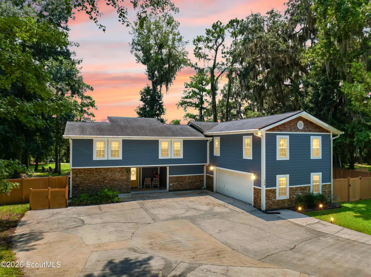 298 Deal's S, Woodbine, GA 31569 - #1