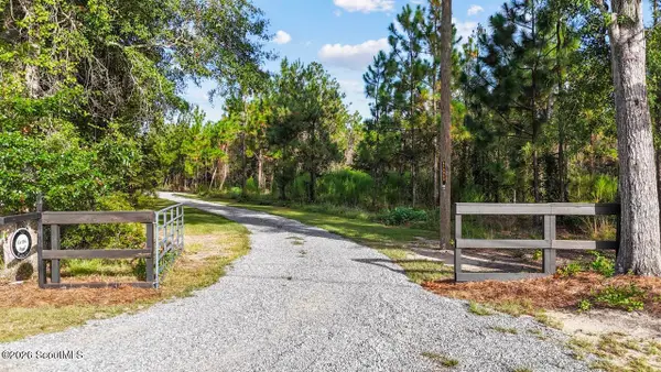 321 Thomas Street, Odum, GA 31555