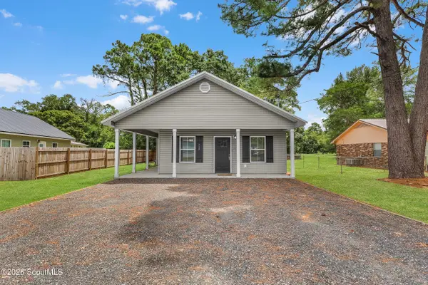 909 E 3rd Street, Darien, GA 31305