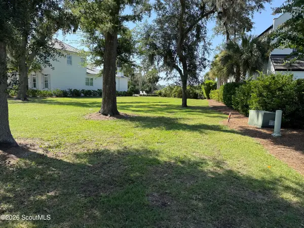 205 Yacht Club Drive, St. Simons Island, GA 31522