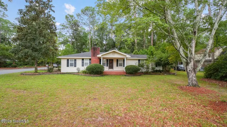 411 Ivy Street, Jesup, GA 31546 - #2