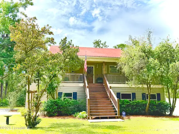 165 W Peninsula Drive, Brunswick, GA 31523