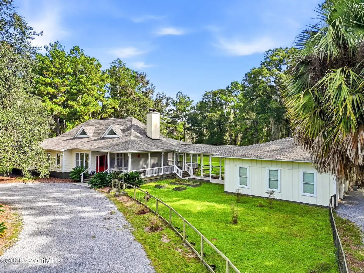 283 Milton Lane, Waverly, GA 31565 - #1
