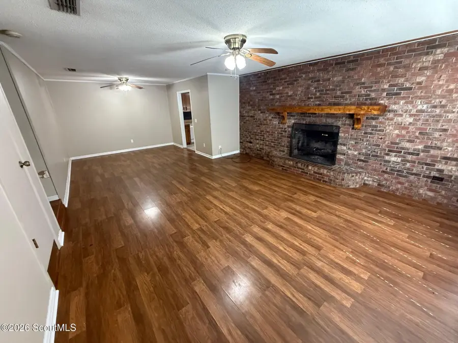 3427 Meadow Lane, Waycross, GA 31503 - #2