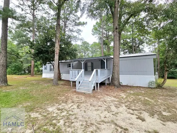 1000 Pine Needle Drive, Ellabell, GA 31308