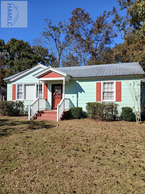 706 Virginia Avenue, Glennville, GA 30427