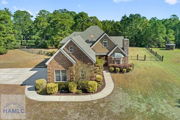 24 Demeries Lake Court, Richmond Hill, GA 31324