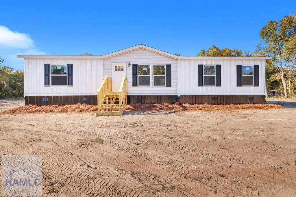 128 Three C Road, Jesup, GA 31545 - Image #1